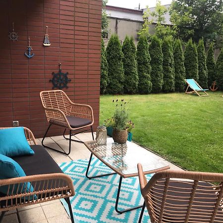 Apartament Turkus Z Ogrodem Kołobrzeg Exterior foto